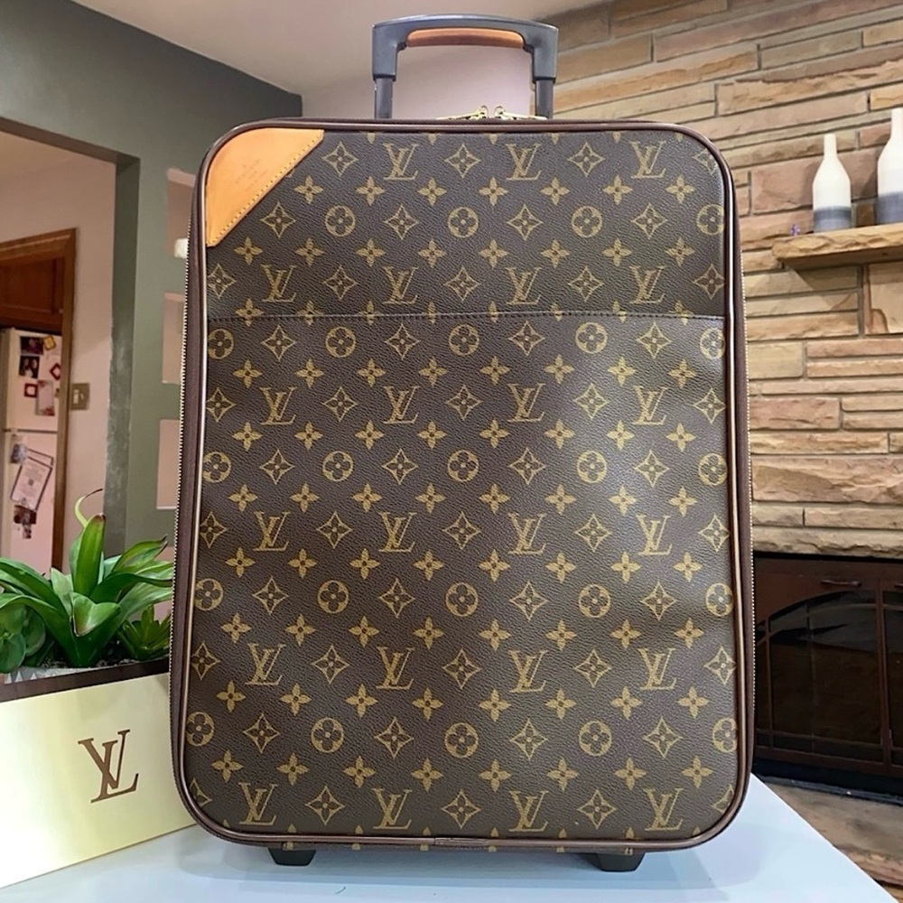 Louis Vuitton Pegasè 50